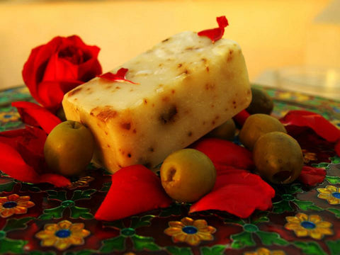 Neev Herbal Olive Rose Soap
